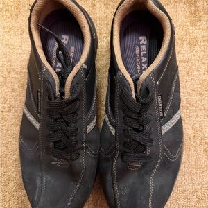 Men's Skechers Relaxed Fit Memory Foam Loafer Shoes 204375 Sz 8